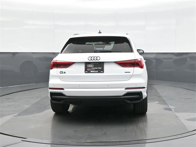New 2025 Audi Q3 2.0T Premium image 6