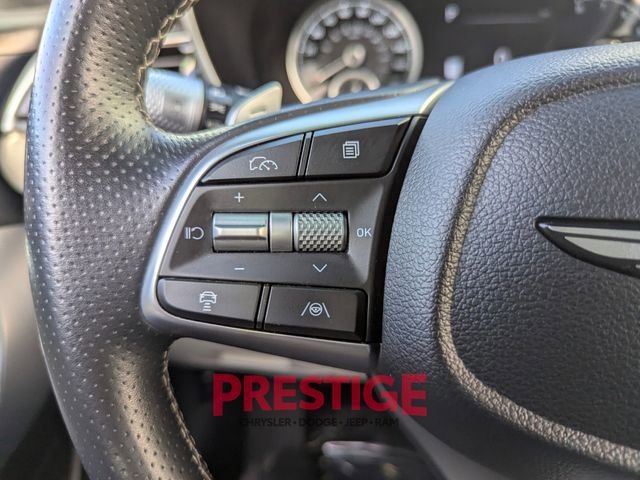 Used 2024 Genesis G70 2.5T image 16