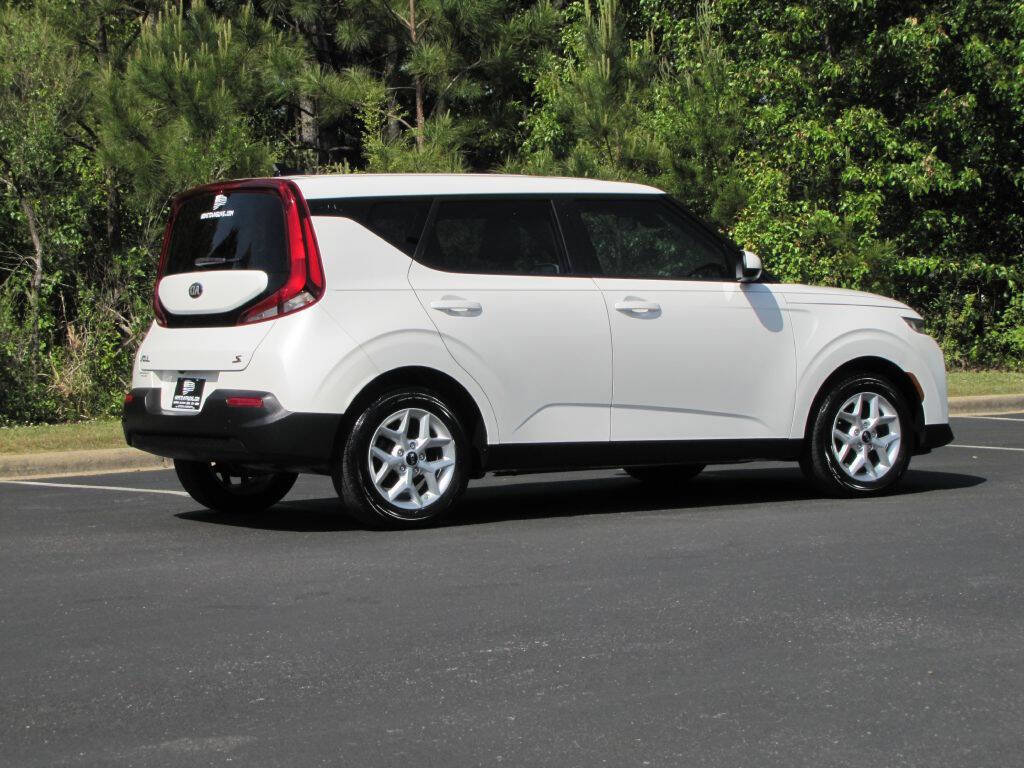 Used 2021 Kia Soul S FWD image 6
