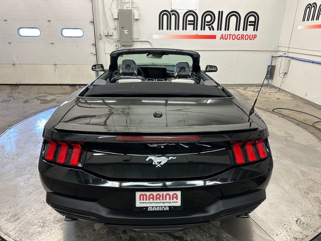 Used 2024 Ford Mustang Premium image 17