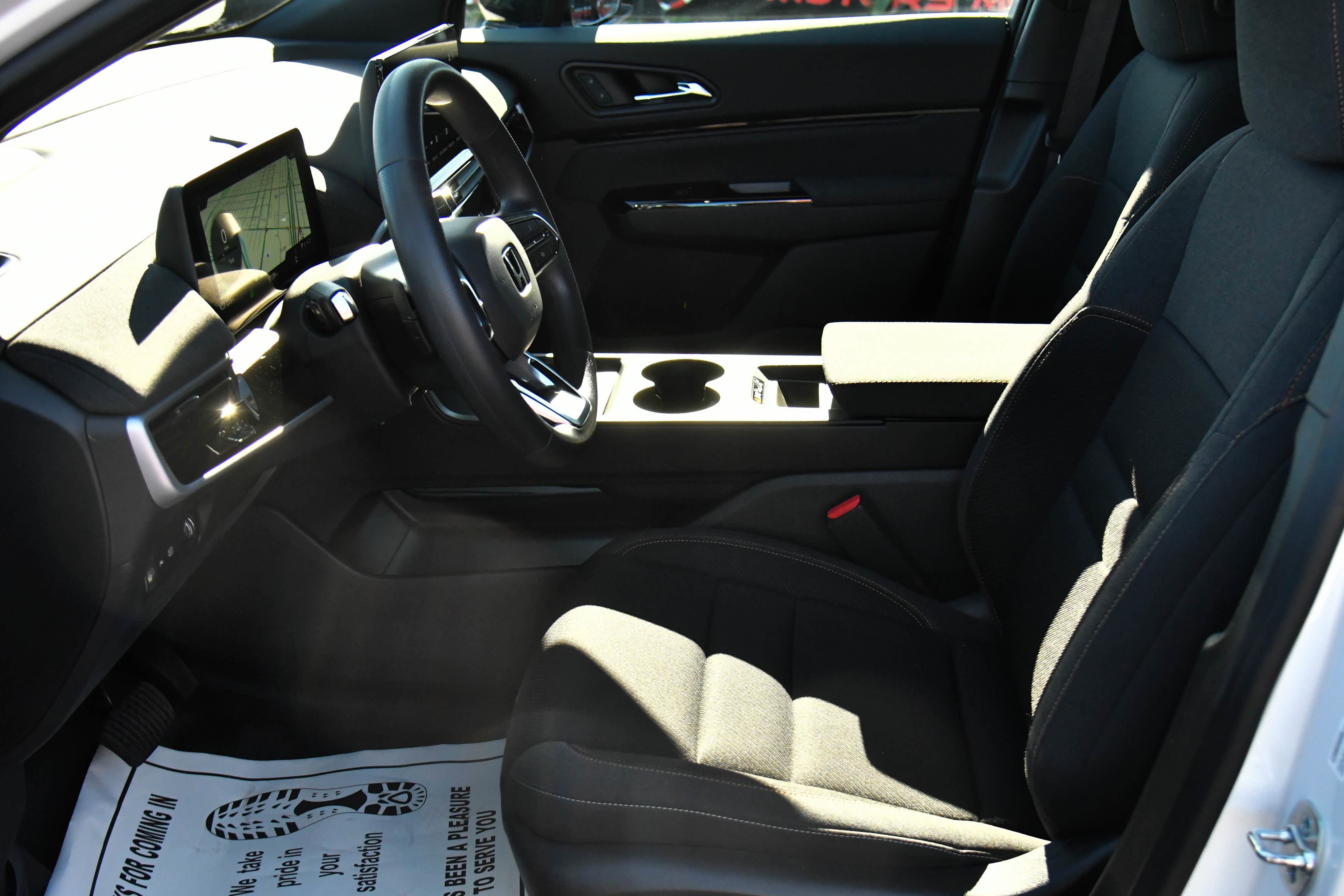 Used 2024 Honda Prologue EX image 18