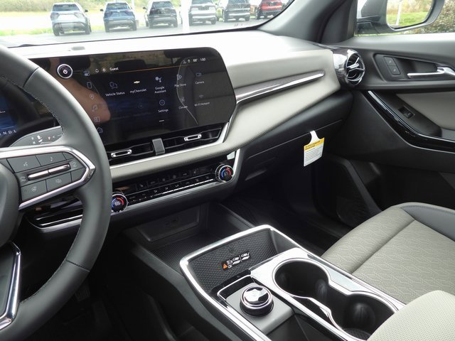 New 2026 Chevrolet Equinox LT w/ Safety and Technology Package image 36