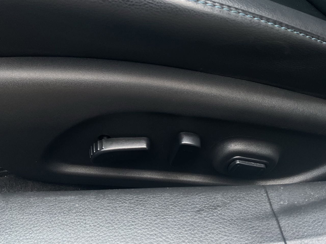 Used 2018 Nissan Altima 2.5 SR w/ SR Midnight Edition FWD image 10