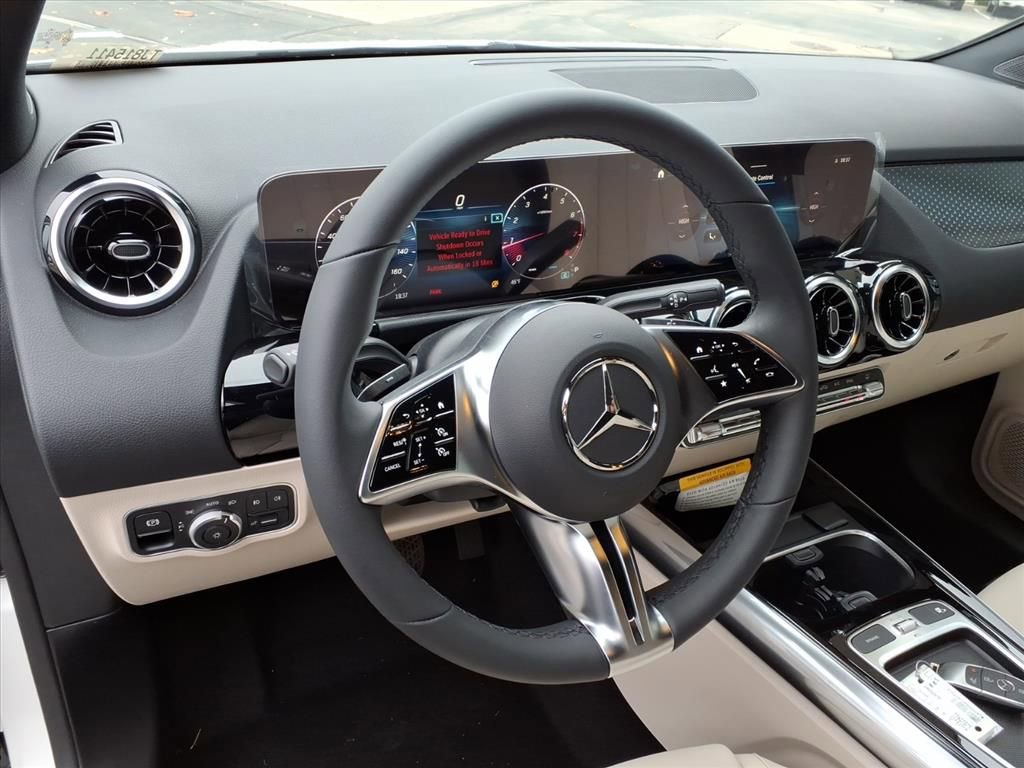 New 2026 Mercedes-Benz GLA 250 4MATIC image 16