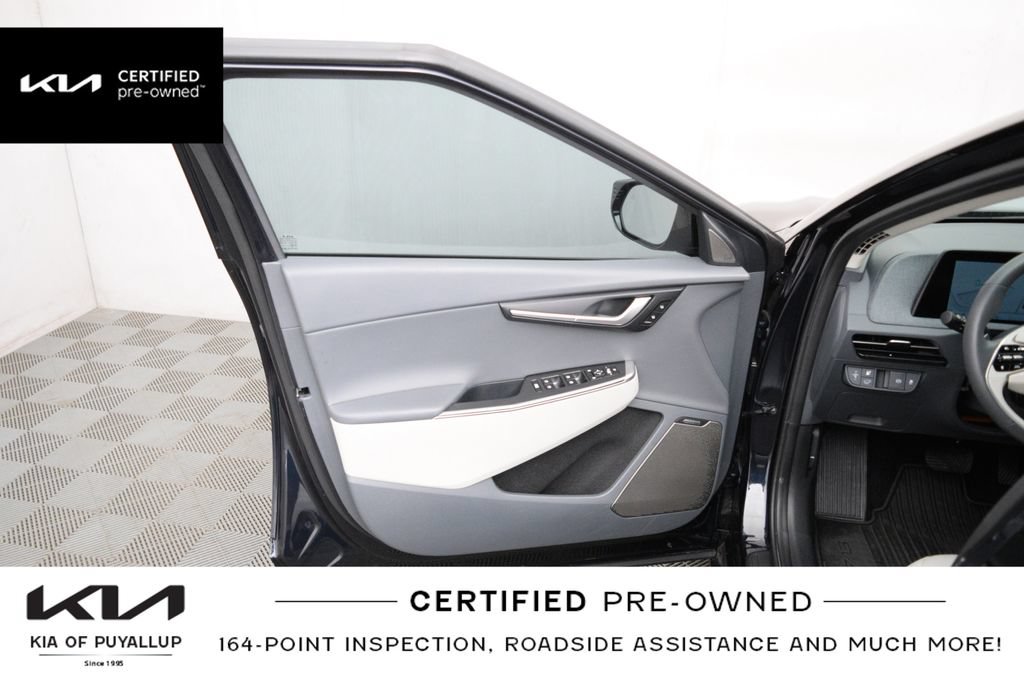 Certified 2023 Kia EV6 Wind AWD/4WD image 10