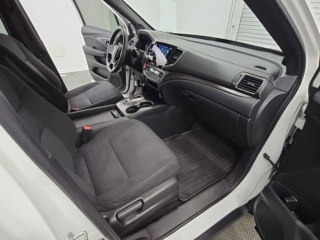 Used 2022 Honda Pilot Sport image 36