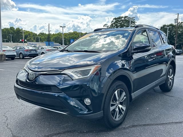 Used 2018 Toyota RAV4 XLE AWD/4WD image 8