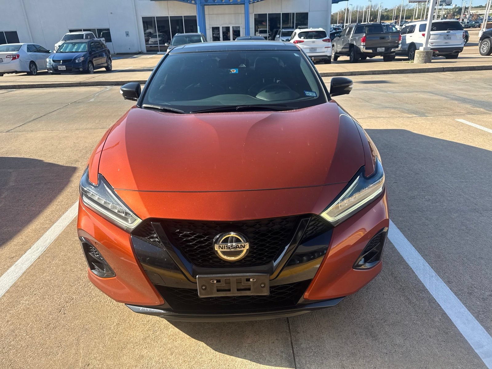 Used 2022 Nissan Maxima SR w/ Sport Mat Group FWD video 2