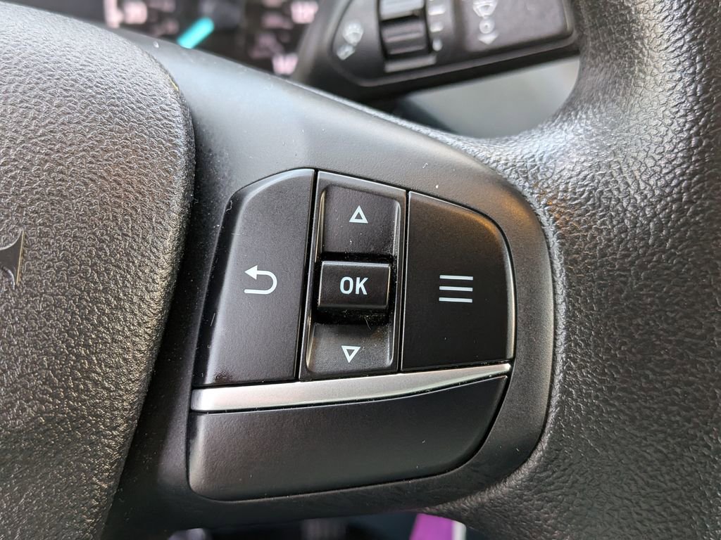 Used 2022 Ford Maverick XL image 18