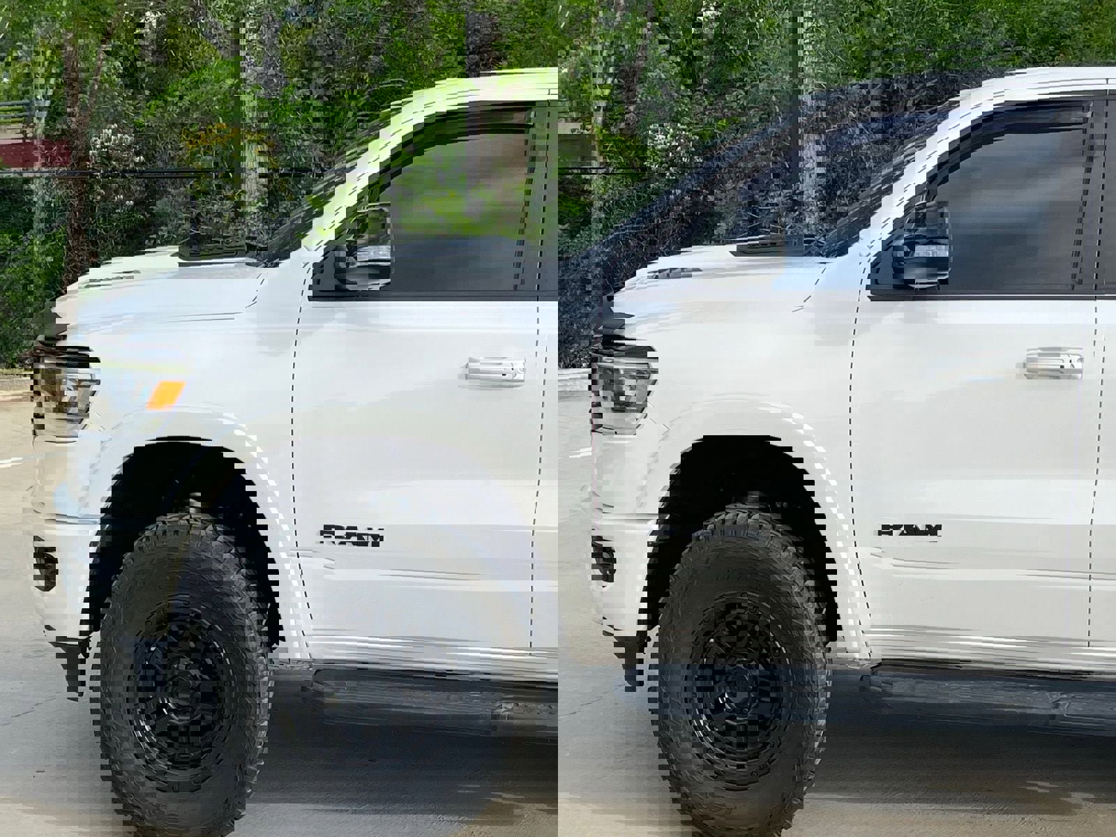 Used 2021 RAM 1500 Laramie image 8