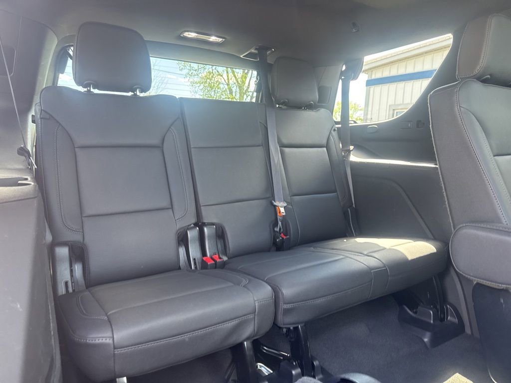 Used 2023 Chevrolet Tahoe Z71 w/ Z71 Off-Road Package AWD/4WD image 22