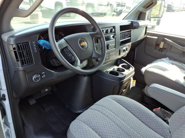 New 2026 Chevrolet Express 3500 w/ Power Convenience Package RWD image 9
