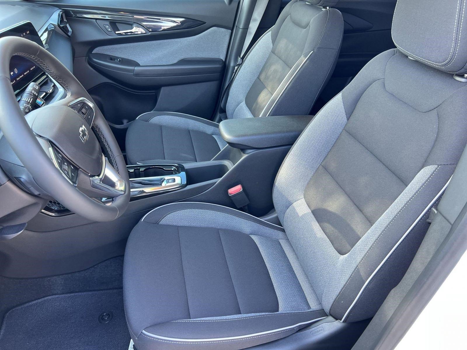 New 2026 Chevrolet TrailBlazer LT w/ Convenience Package FWD image 5