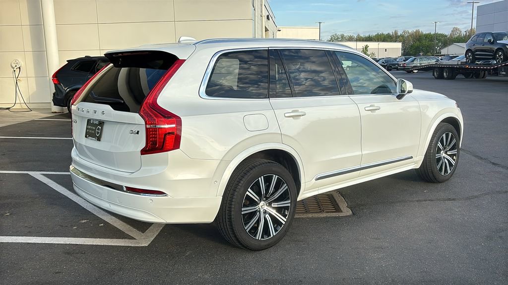 Used 2025 Volvo XC90 B6 Plus AWD/4WD image 29