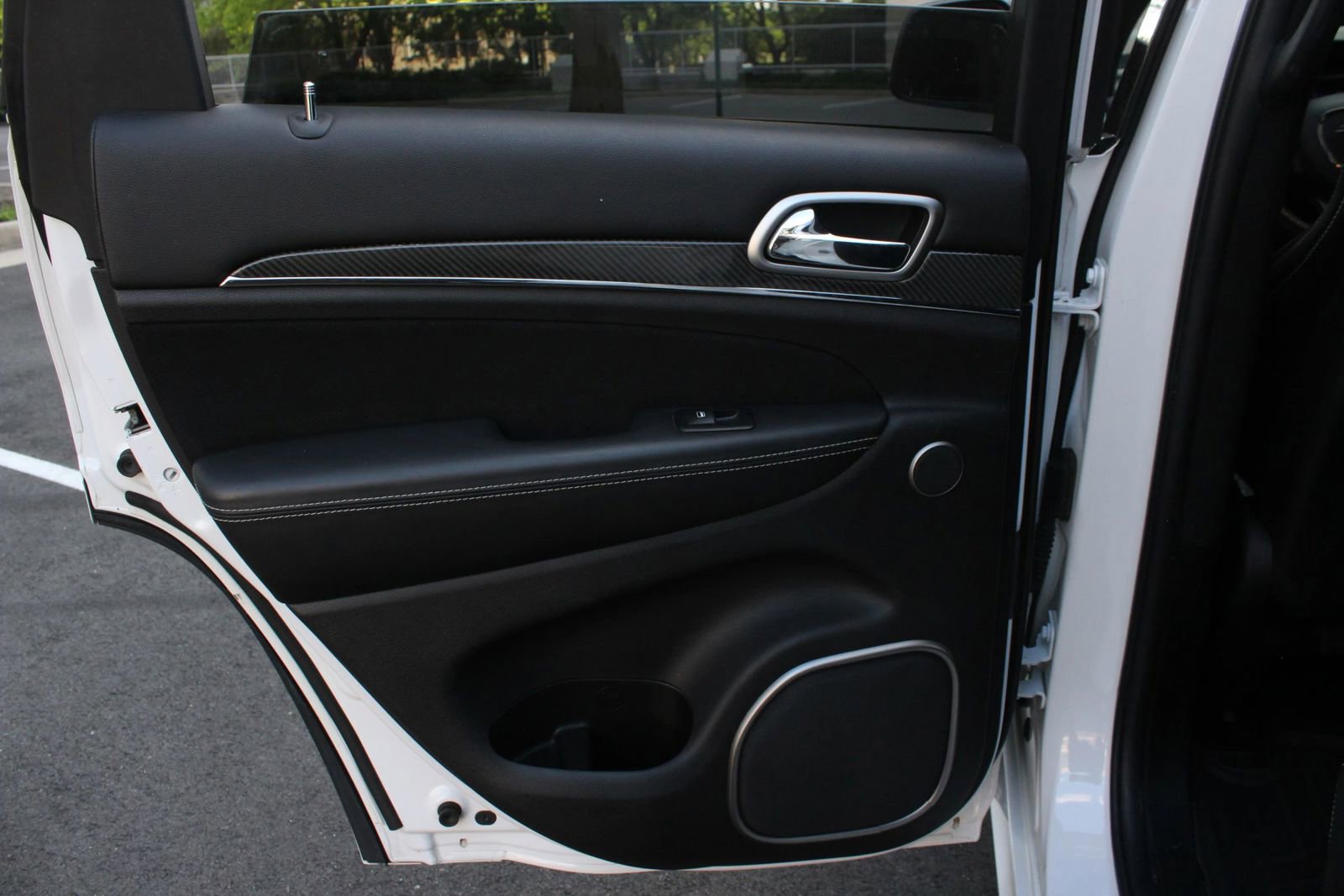 Used 2017 Jeep Grand Cherokee SRT AWD/4WD image 20