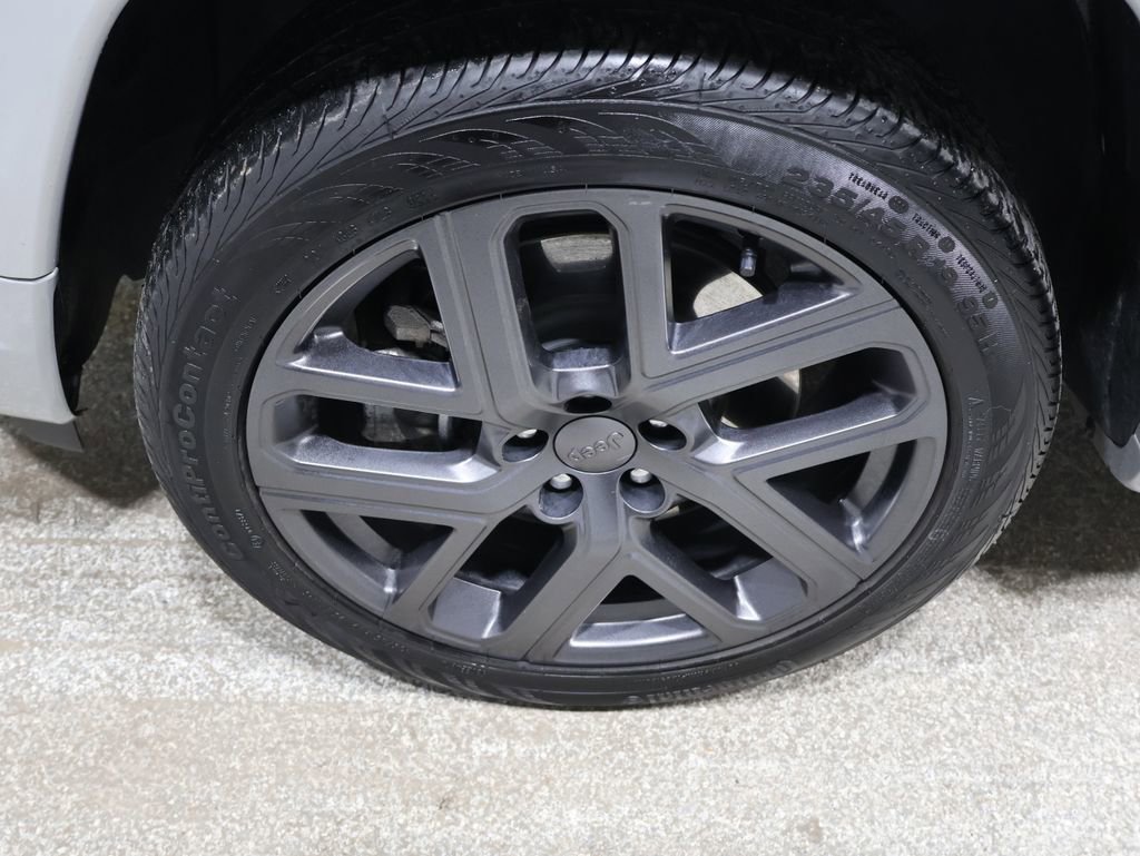 Used 2024 Jeep Compass Limited w/ High Altitude Package image 7