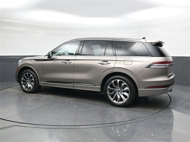 Used 2021 Lincoln Aviator Grand Touring w/ Equipment Group 301A image 6