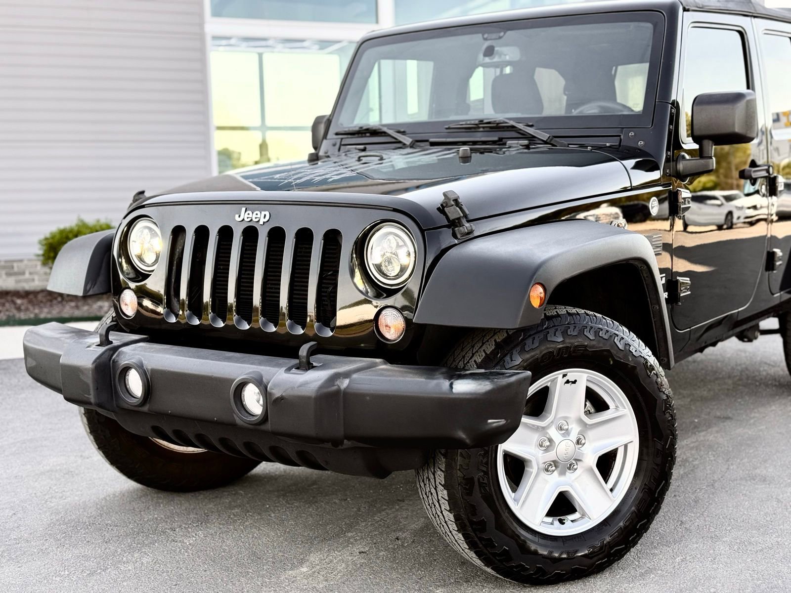 Used 2015 Jeep Wrangler Unlimited Sport w/ Quick Order Package 24S image 2