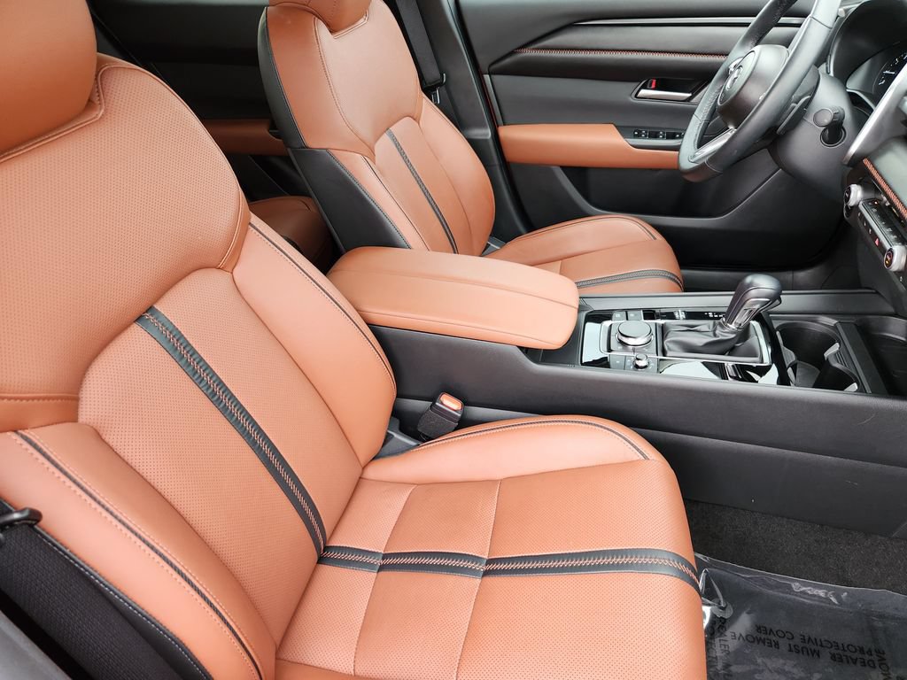 Certified 2025 MAZDA CX-50 AWD 2.5 Turbo w/ Accent Package image 5