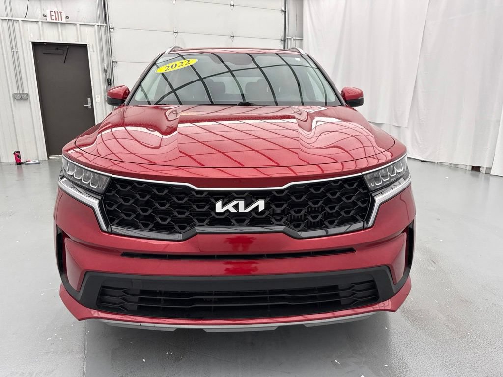 Used 2022 Kia Sorento S FWD image 2