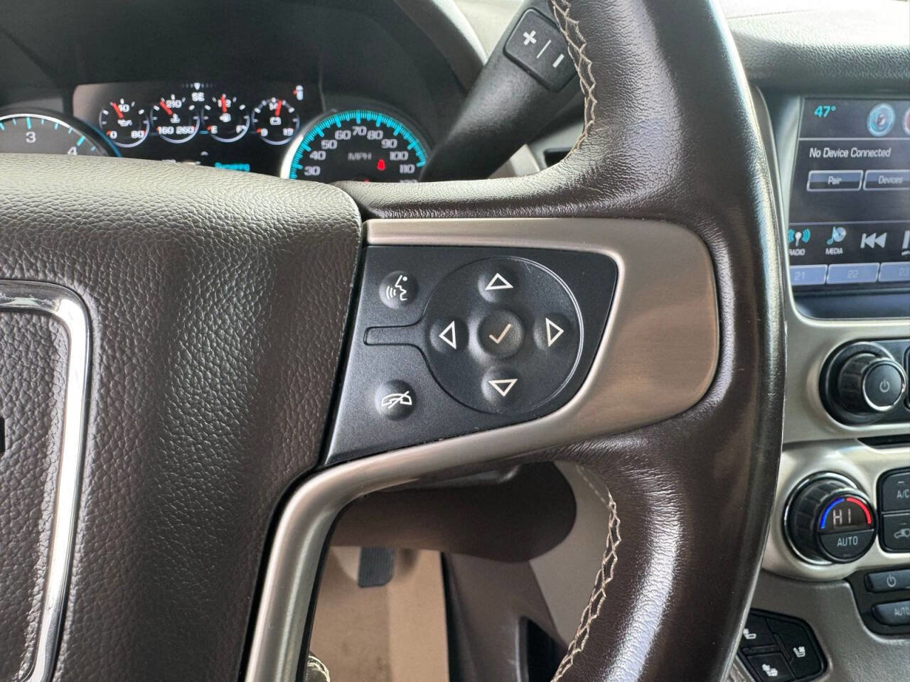 Used 2019 GMC Yukon XL Denali AWD/4WD image 23