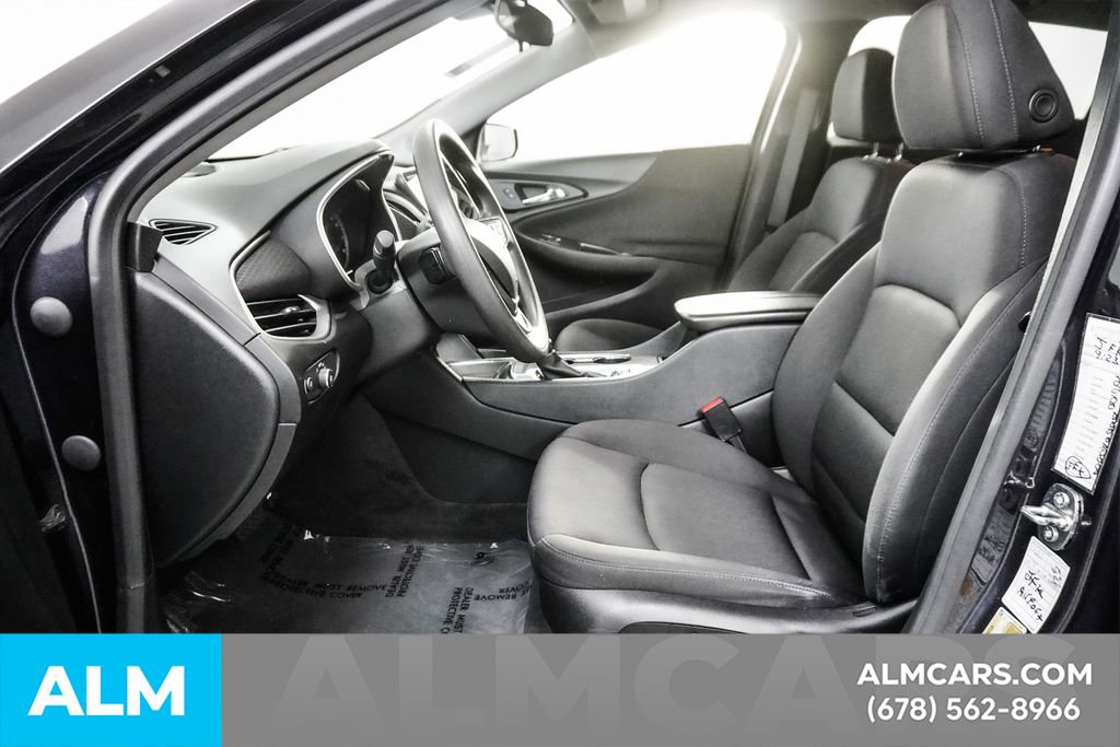 Used 2025 Buick Enclave Preferred image 16