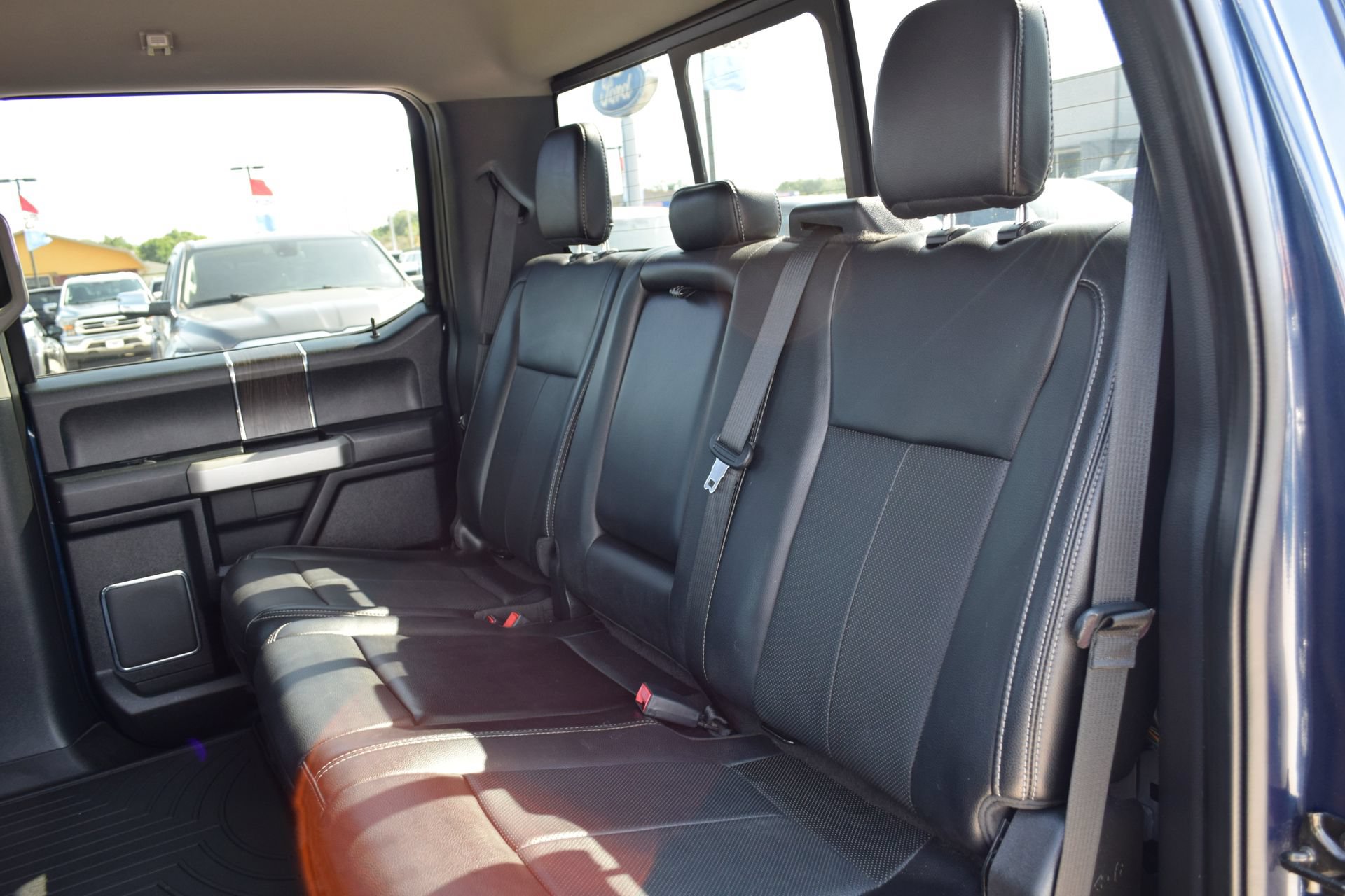 Used 2020 Ford F250 Lariat w/ Lariat Ultimate Package AWD/4WD image 18