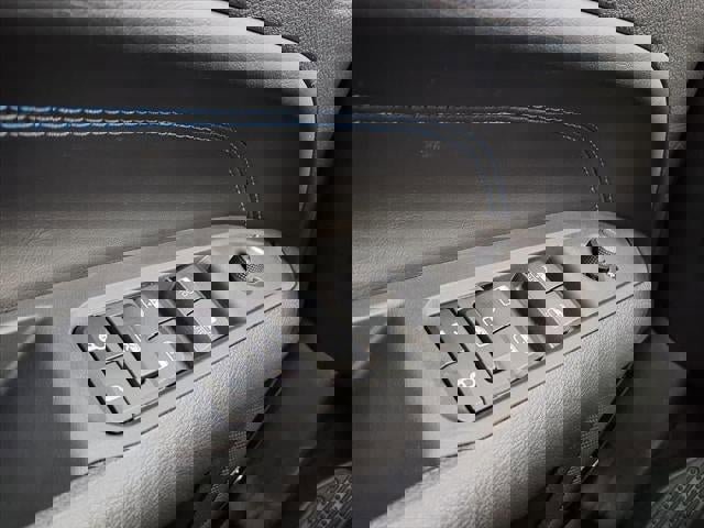 New 2026 Jeep Compass Latitude w/ Sun and Sound Group image 48