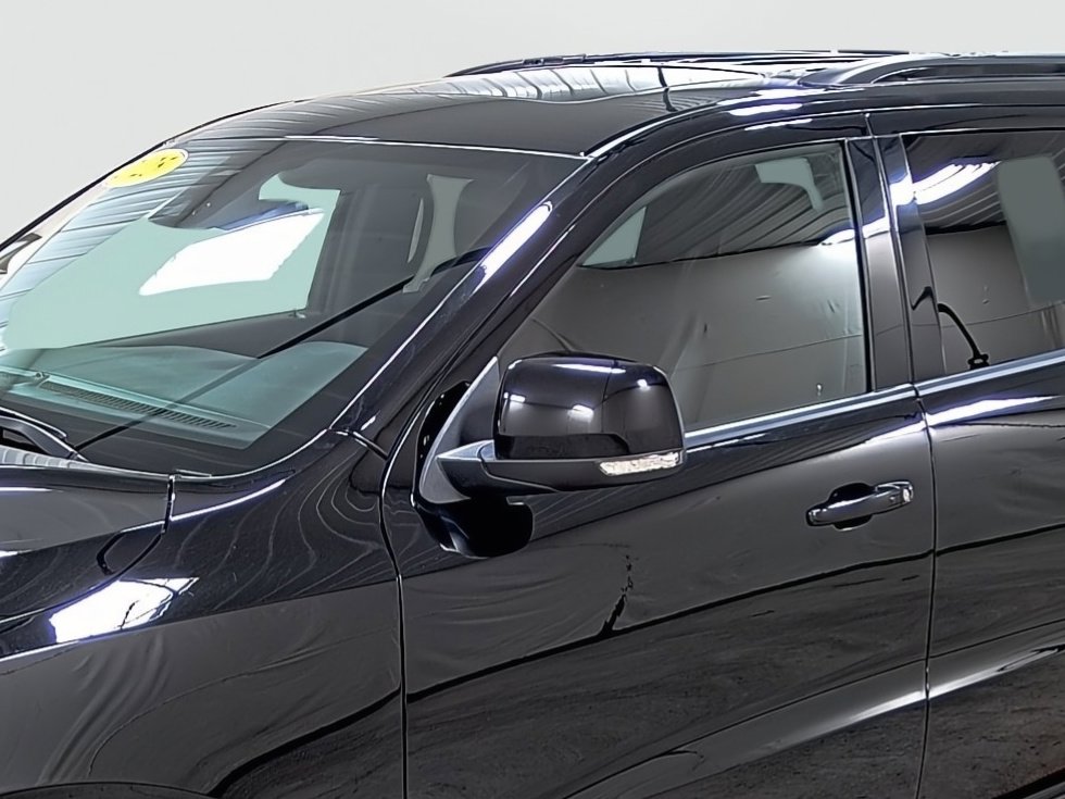 Used 2025 Dodge Durango GT image 8