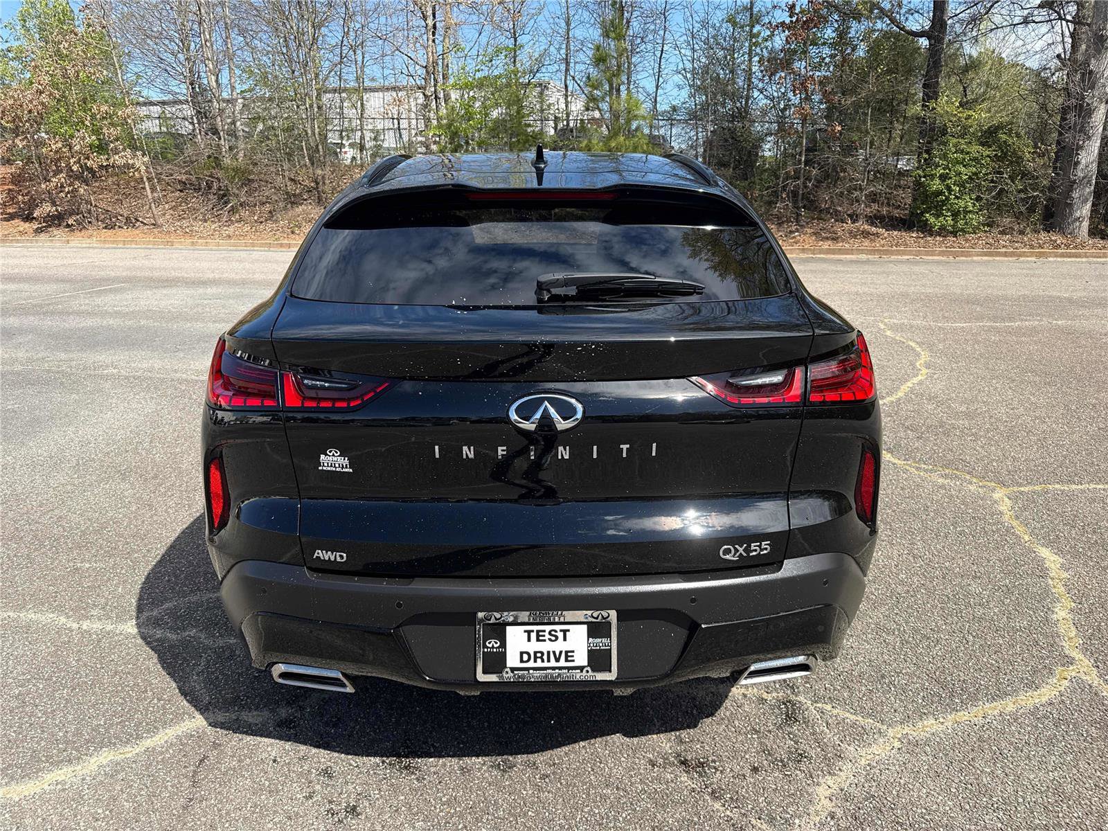 Certified 2025 INFINITI QX55 Essential w/ Accent Package image 7