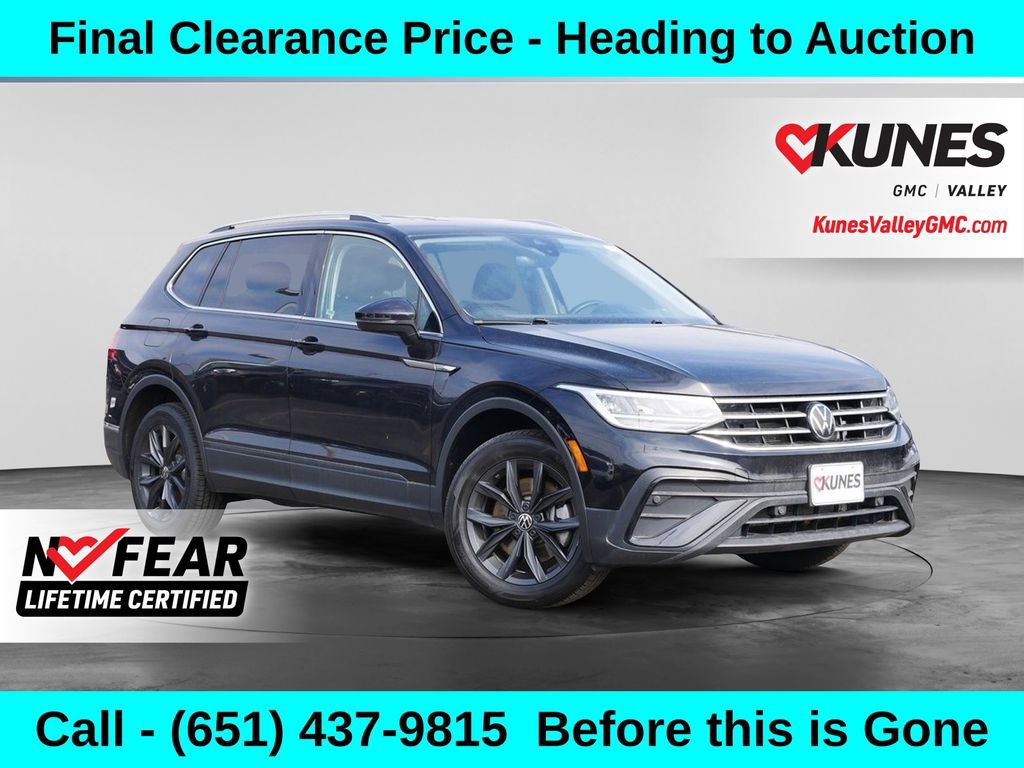Used 2024 Volkswagen Tiguan Wolfsburg Edition FWD image 1