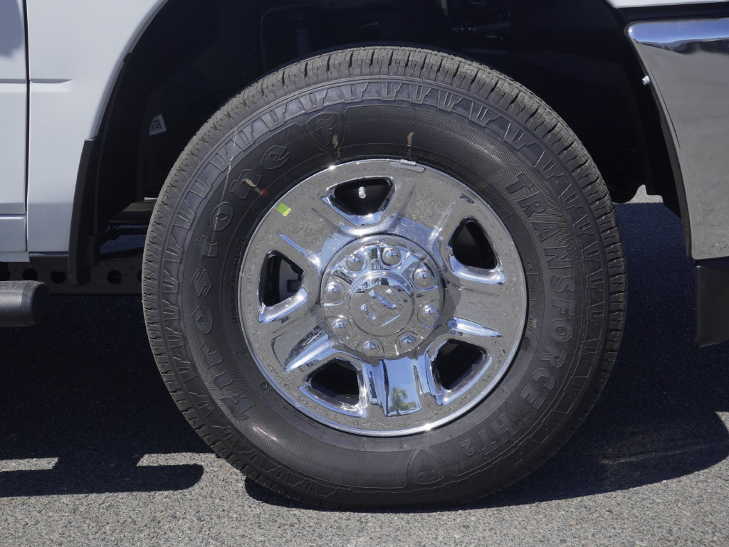 New 2026 RAM 2500 Tradesman AWD/4WD image 11