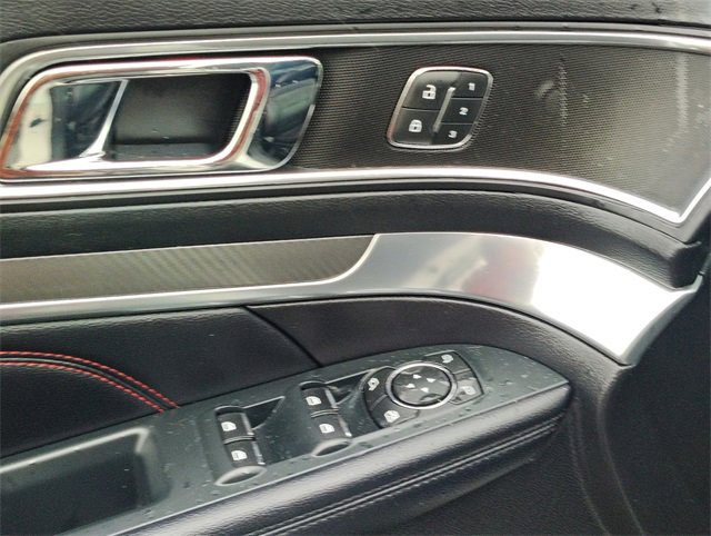 Used 2018 Ford Explorer Sport w/ Equipment Group 401A image 13