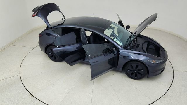 Used 2025 Tesla Model 3 Long Range image 82