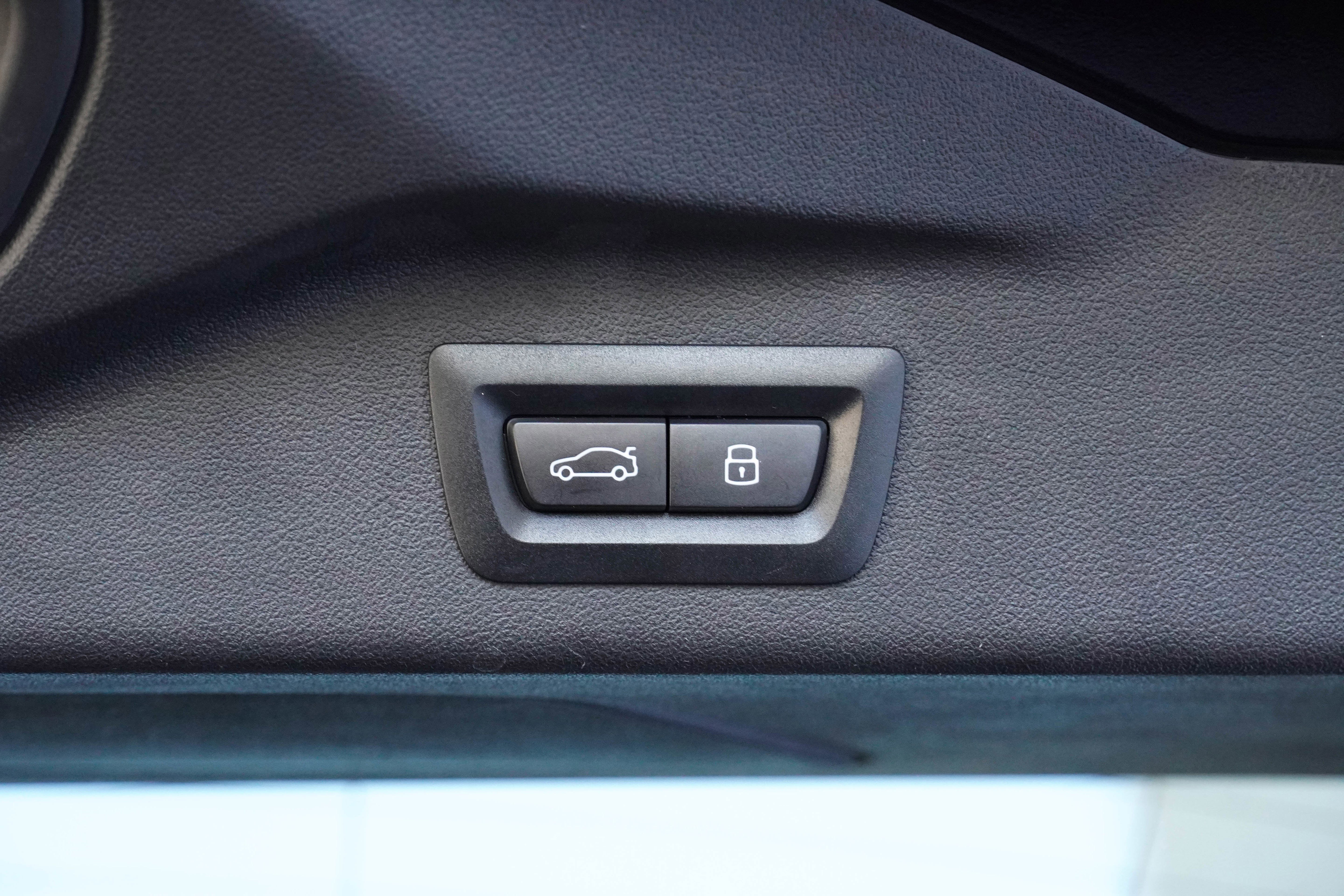 Certified 2026 BMW X7 xDrive40i w/ M Sport Package image 41