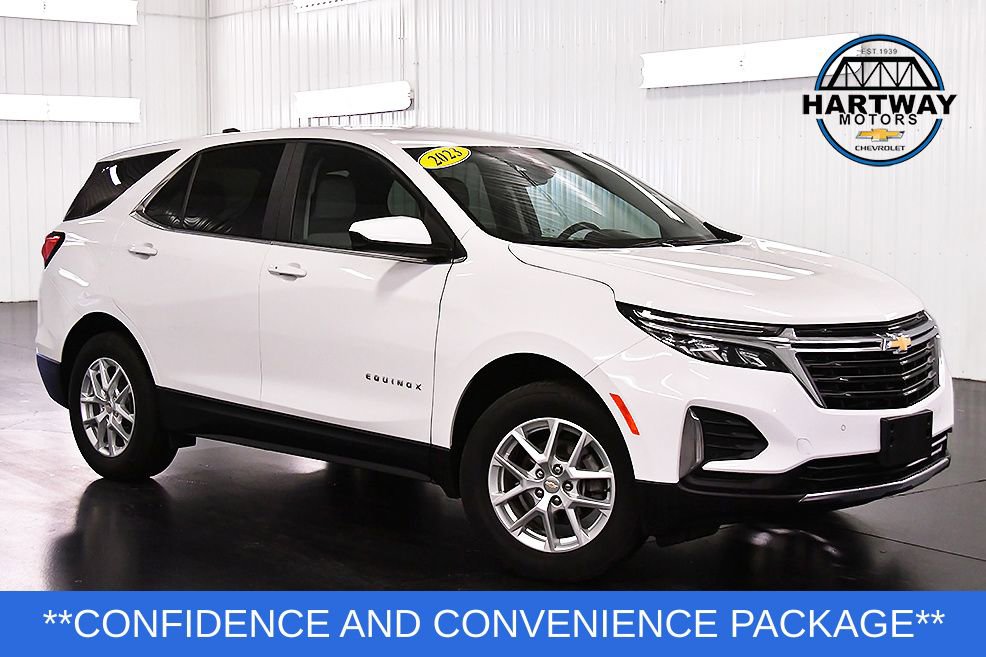 Used 2023 Chevrolet Equinox LT AWD/4WD image 1