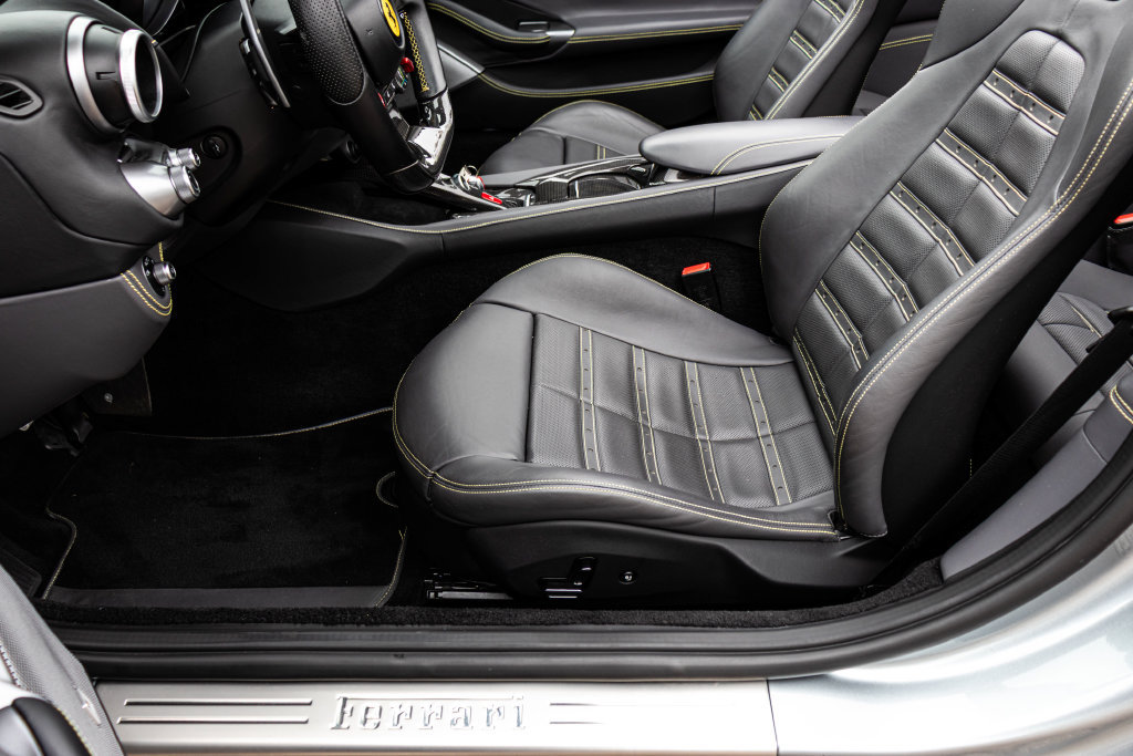 Certified 2022 Ferrari Portofino M RWD image 39