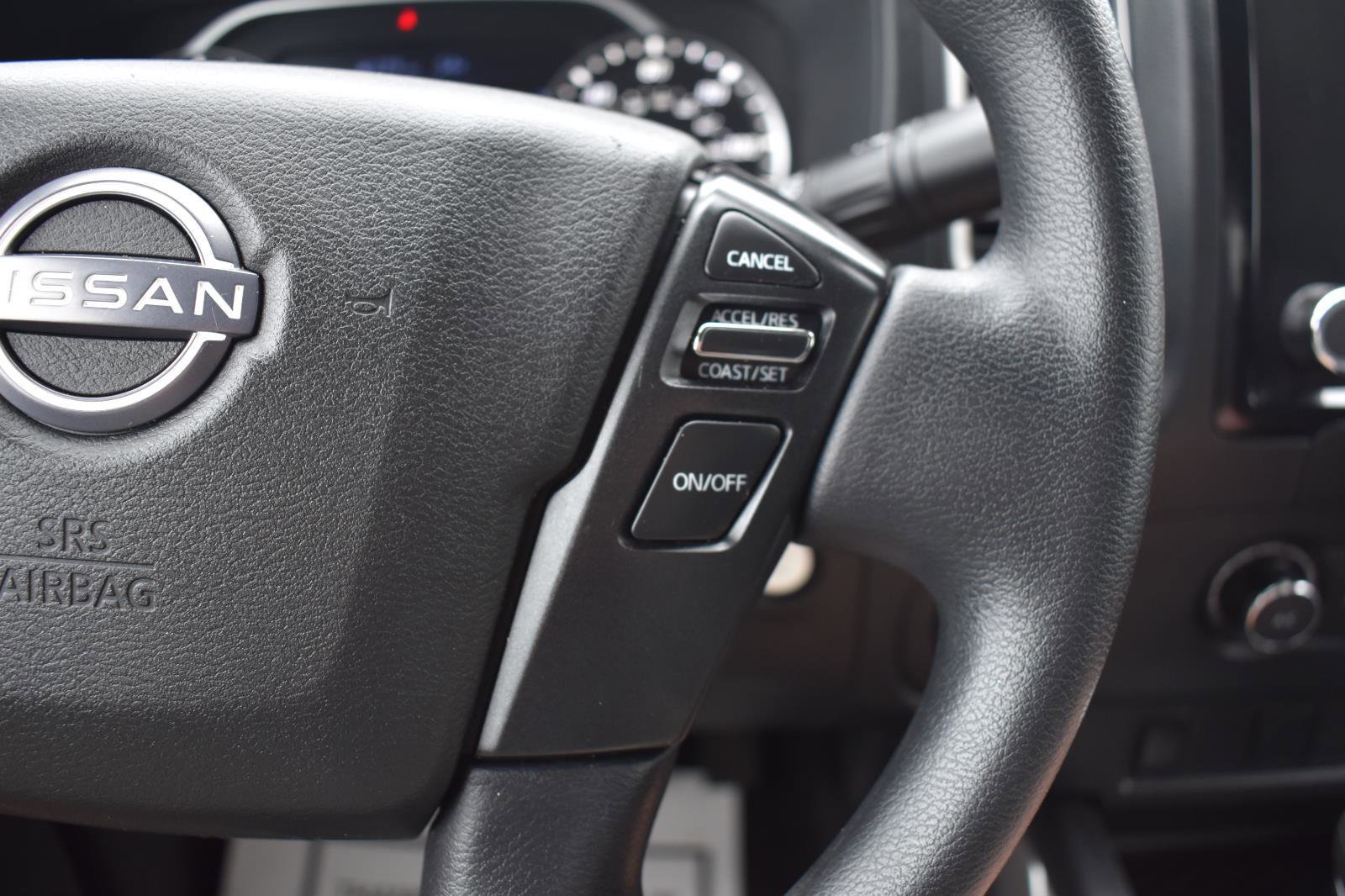 Used 2022 Nissan Frontier SV image 35