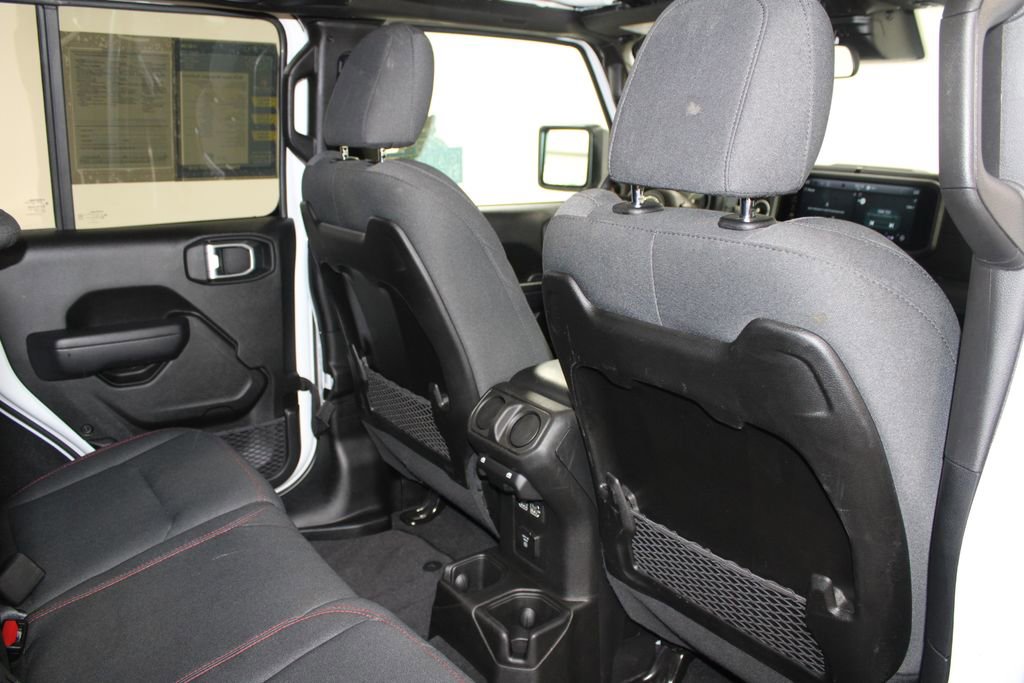 Used 2024 Jeep Wrangler Unlimited Rubicon image 33
