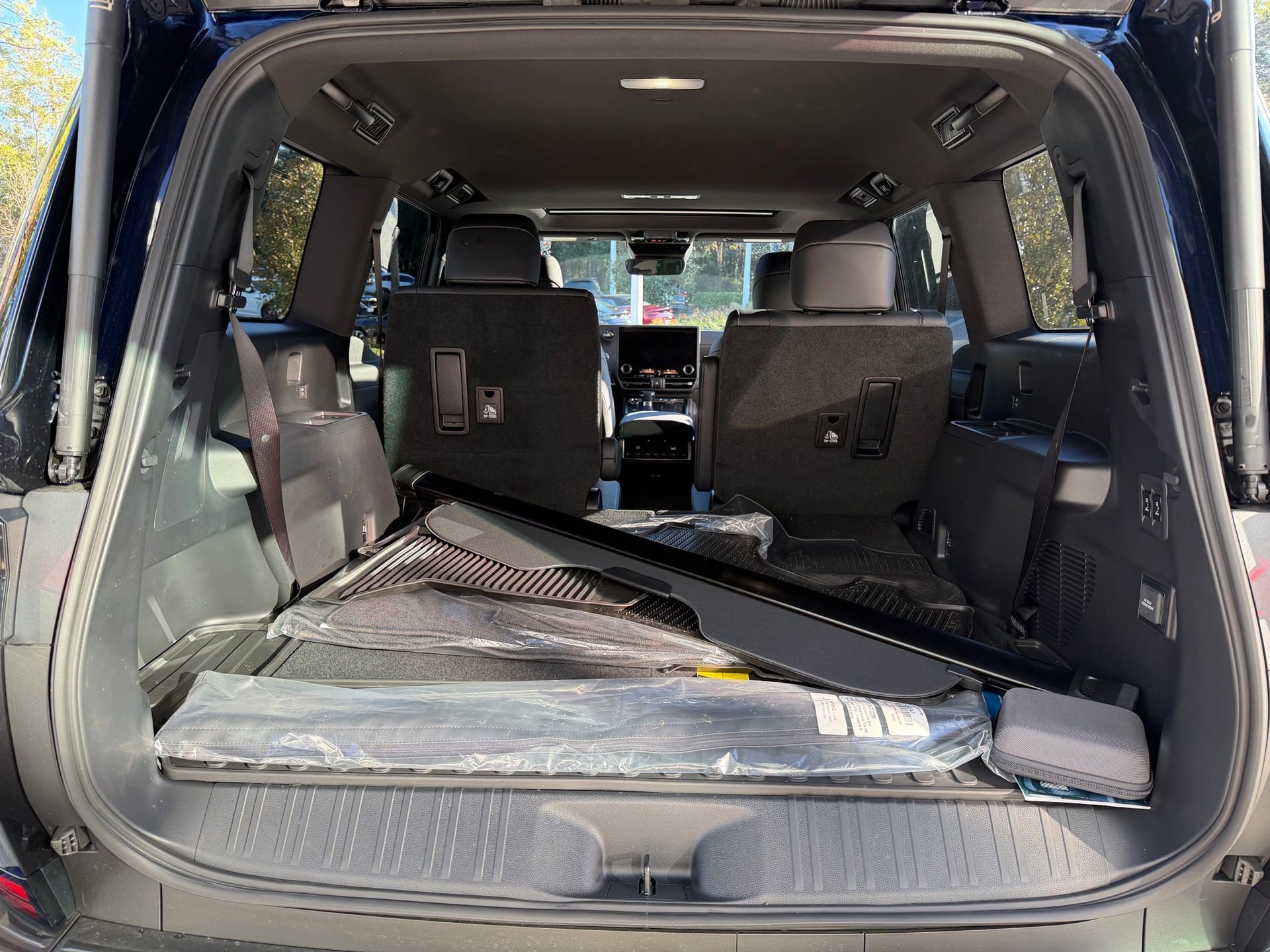 Used 2025 Lexus GX 550 550 Premium+ w/ Accessory Package (2T) image 22