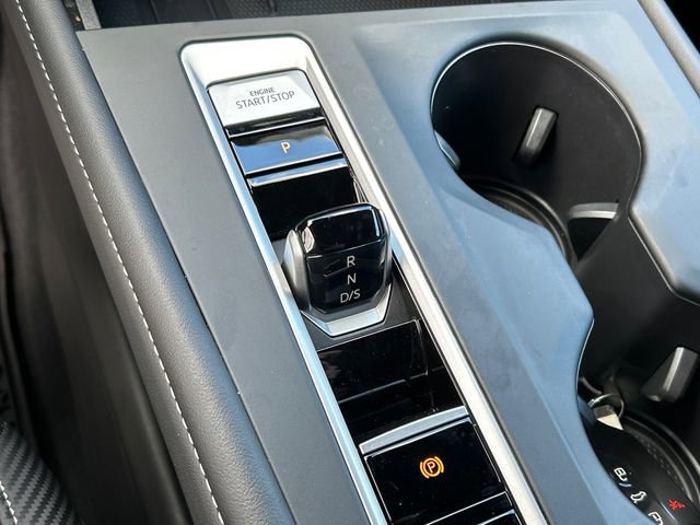 Certified 2025 Volkswagen Atlas Cross Sport SE image 19