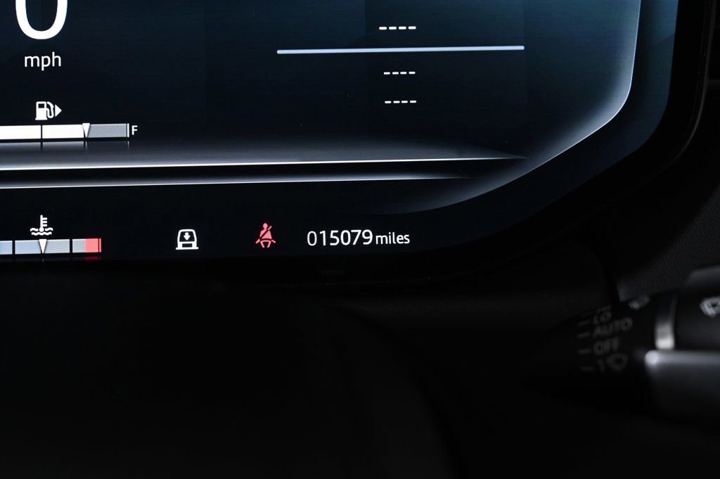 Used 2023 Land Rover Range Rover SE image 11