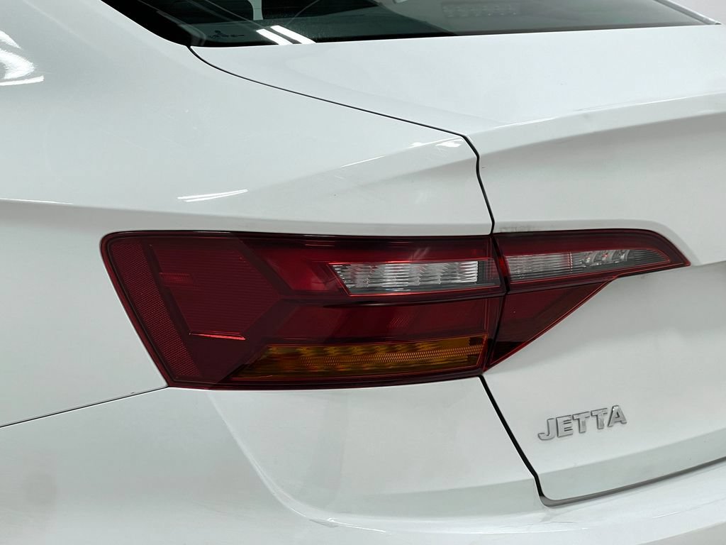 Used 2019 Volkswagen Jetta S w/ Driver Assistance Package FWD image 33
