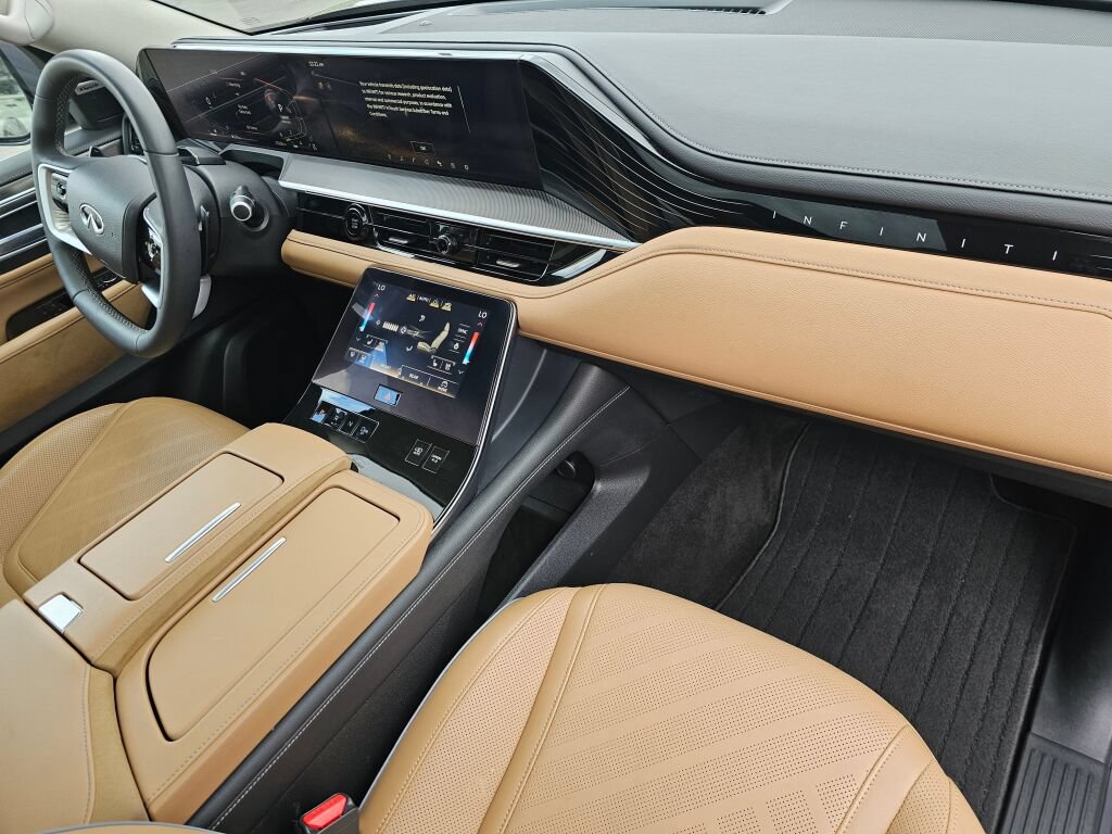 Used 2025 INFINITI QX80 Luxe AWD/4WD image 13