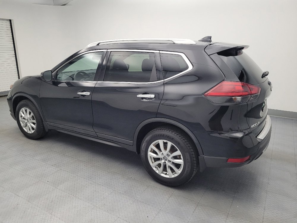 Used 2018 Nissan Rogue SV AWD/4WD image 3