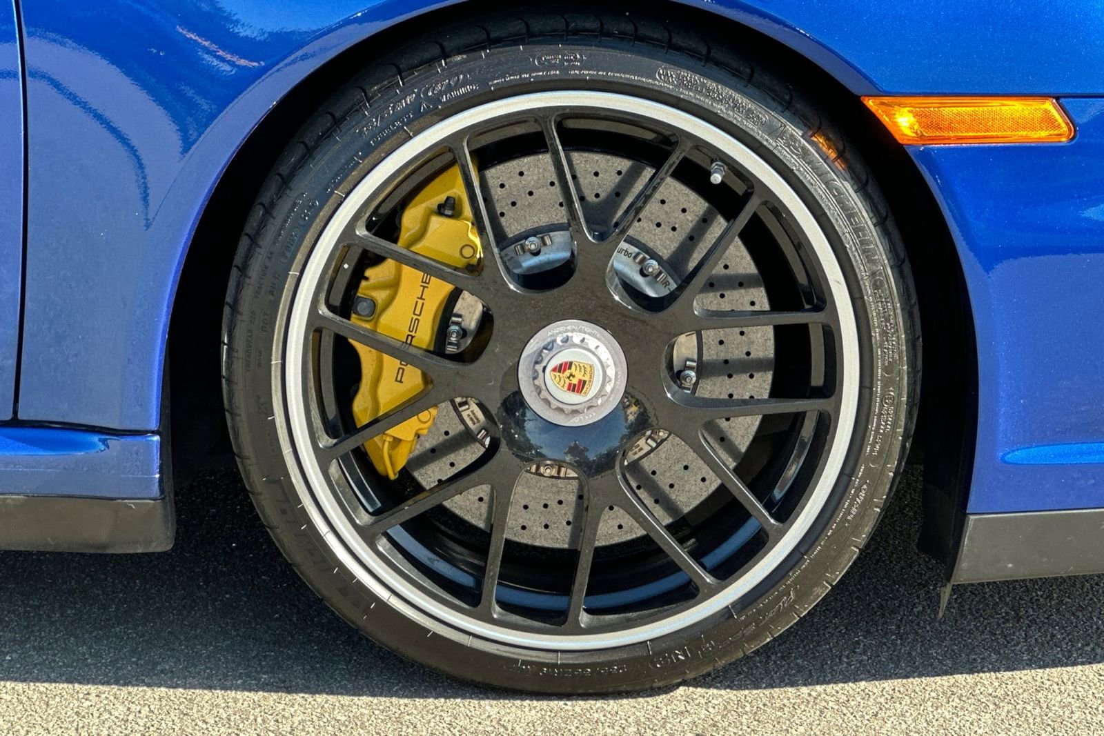 Used 2010 Porsche 911 Turbo image 40