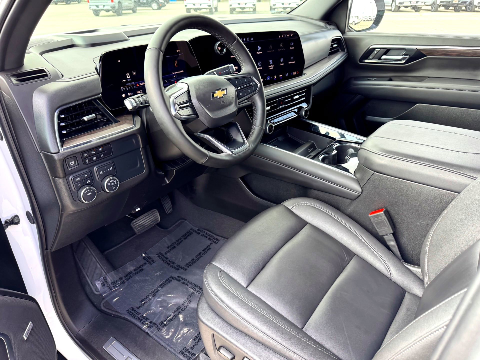 Used 2025 Chevrolet Tahoe LT w/ Comfort Package image 11
