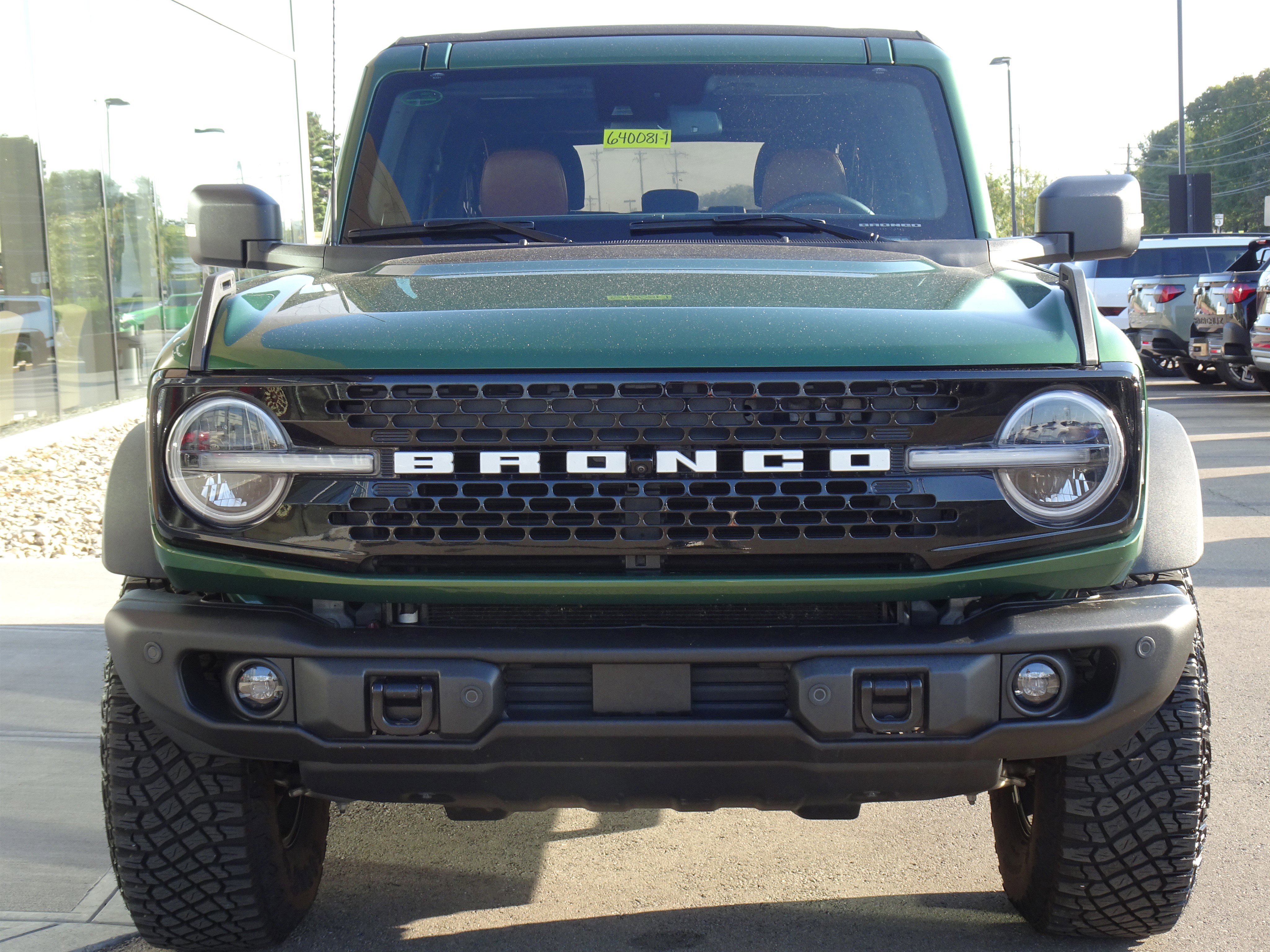 Used 2023 Ford Bronco Wildtrak image 7