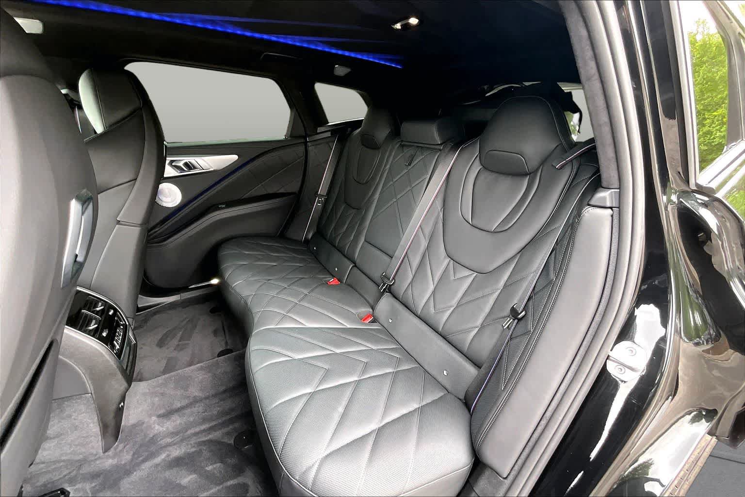Used 2024 BMW XM AWD/4WD image 42