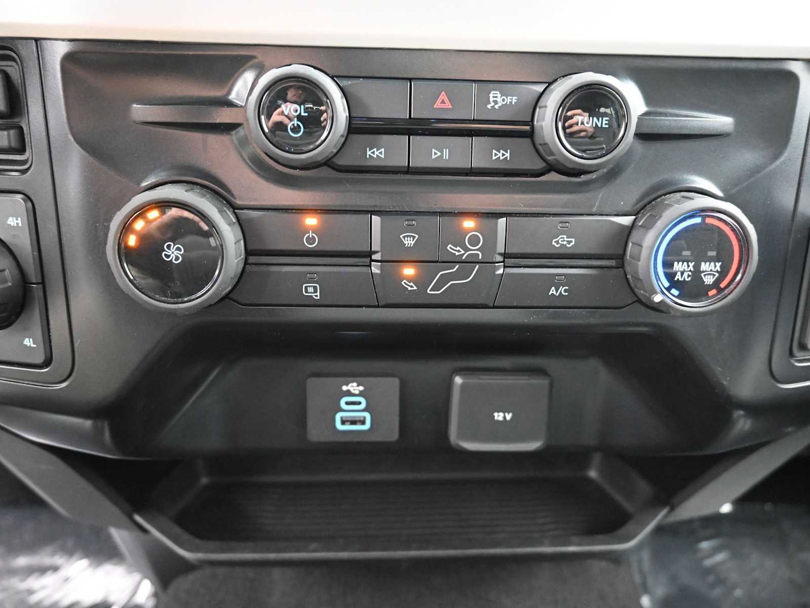 Used 2025 Ford F250 XLT image 41